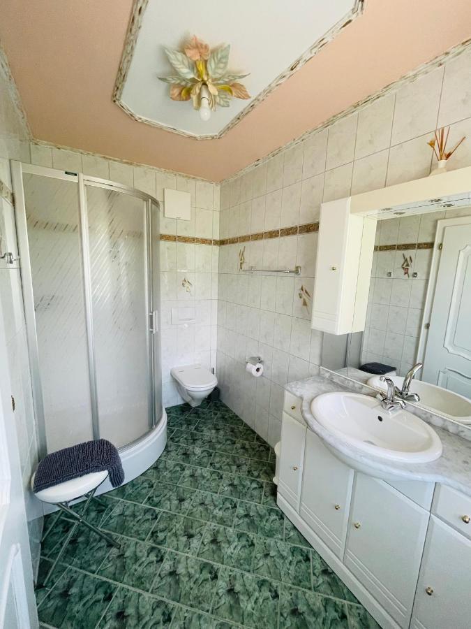 Landhaus Brugger Apartment Saalfelden Ngoại thất bức ảnh