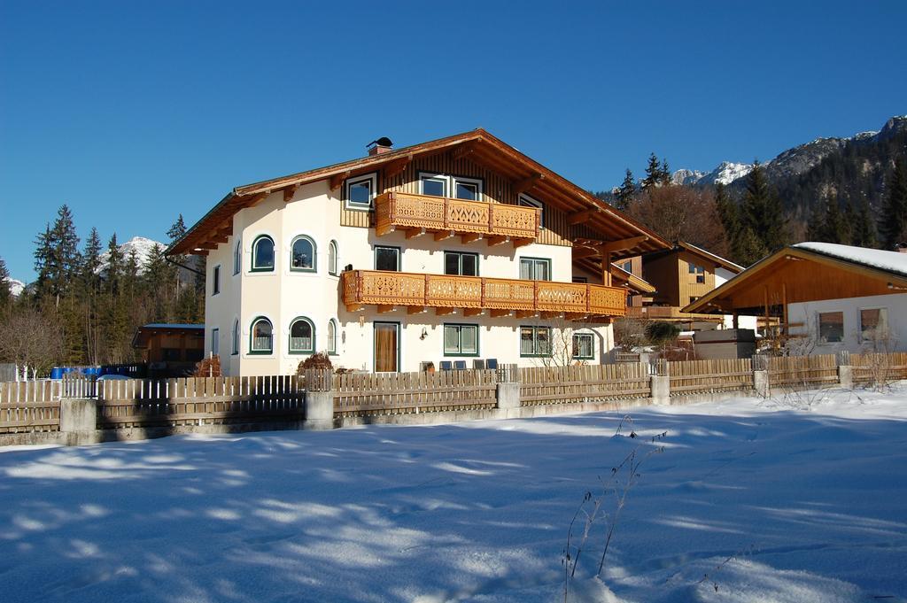 Landhaus Brugger Apartment Saalfelden Phòng bức ảnh